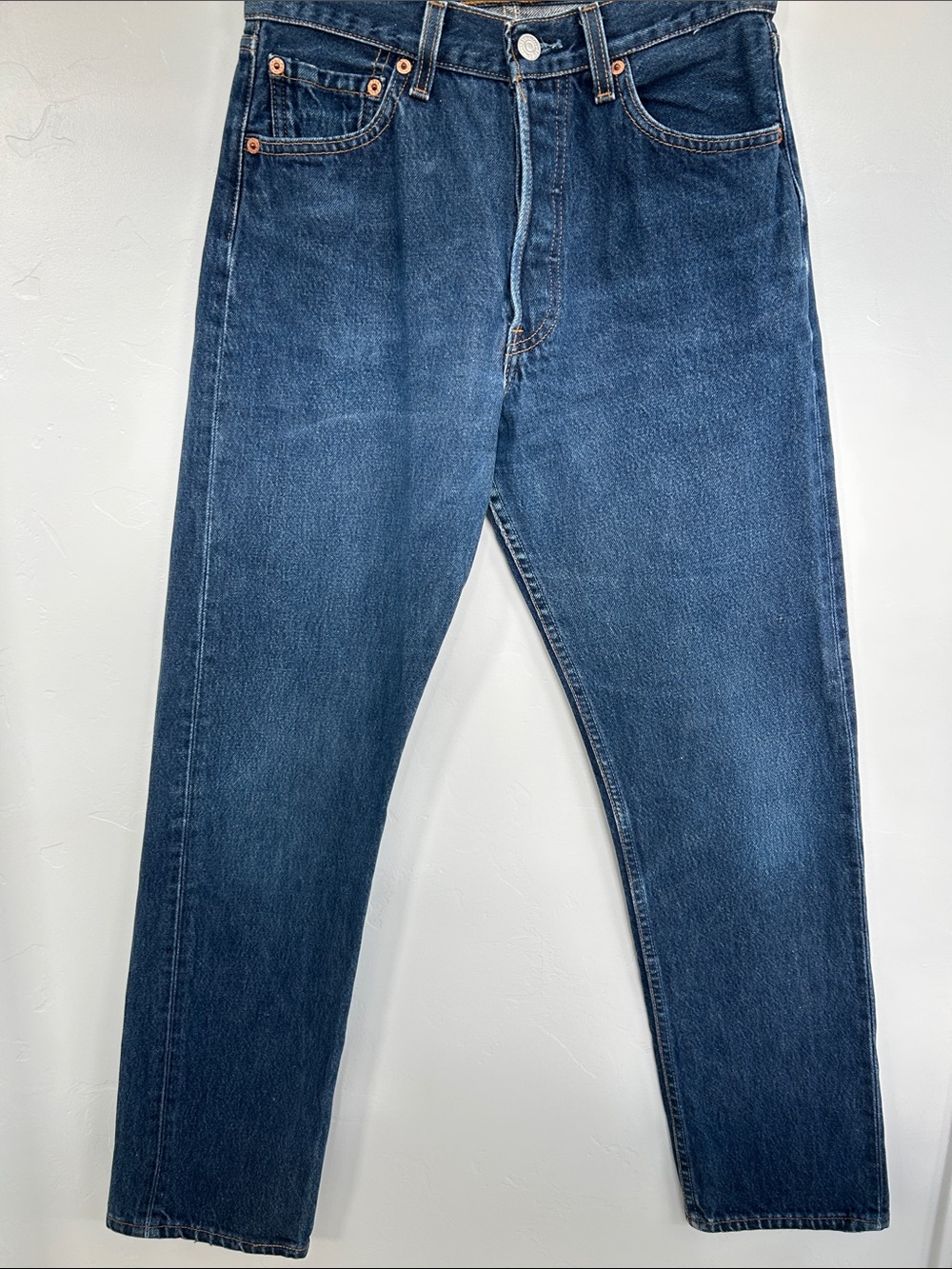 Women's Levi Strauss 501 Straight Leg Button Fly Jean Size 29
